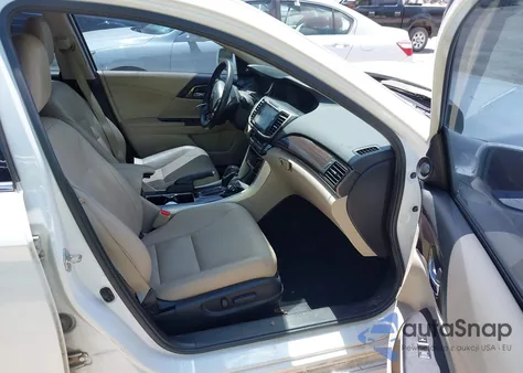 2017 Honda Accord Touring V6 from USA, damaged, VIN 1HGCR3F93HA017649